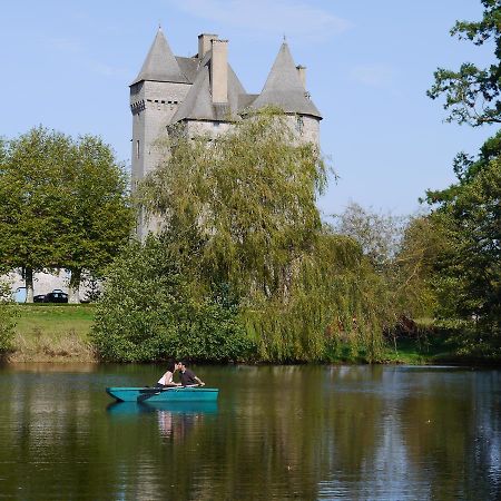 Château De Saint-Maixant Buitenkant foto